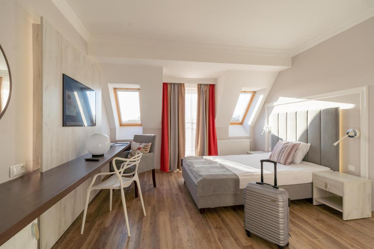 Hotel & Spa Trzy Wyspy Świnoujście Exterior foto