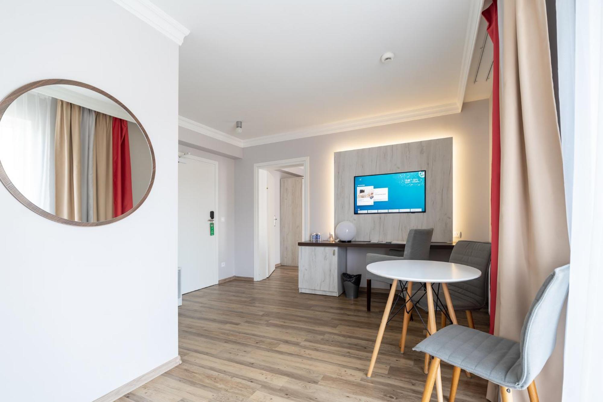 Hotel & Spa Trzy Wyspy Świnoujście Exterior foto